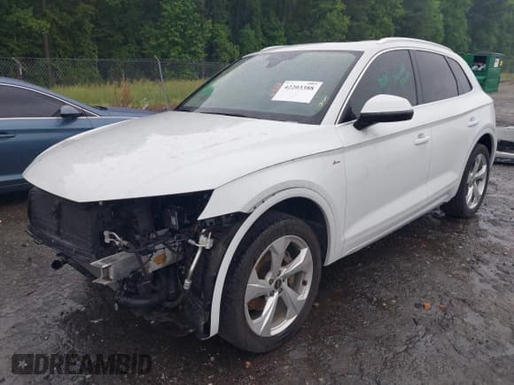 ✅ 2023 Audi Q5 S line Premium Plus • VIN: WA1EAAFY4P2073760 • Lot: 42203388. Listed on IAAI with 30,601 mi. Free auction sales archive from the USA and detailed vehicle history report at DreamBid. Image 2.