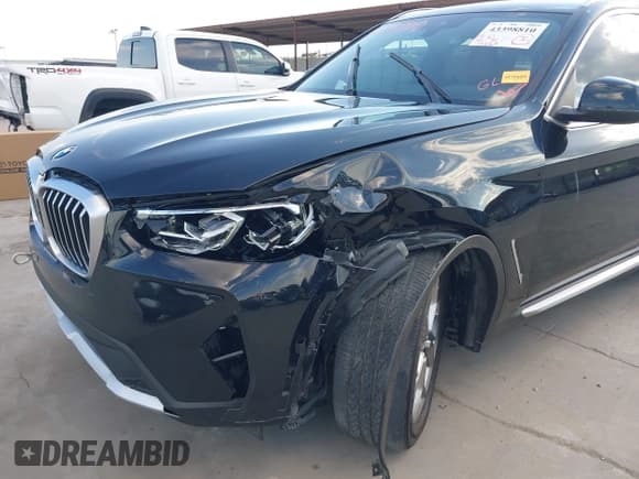 ✅ 2024 BMW X3 sDrive30i • VIN: 5UX43DP06R9T48723 • Lot: 43398810. Wystawiony na IAAI z przebiegiem 24 660 mil. Bezpłatny archiwum sprzedaży aukcyjnych z USA i szczegółowy raport historii pojazdu na DreamBid. Zdjęcie 18.