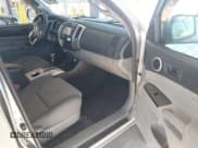 ✅ 2015 Toyota Tacoma • VIN: 3TMMU4FN7FM082699 • Lot: 42860186. Listed on IAAI with 146,871 mi. Free auction sales archive from the USA and detailed vehicle history report at DreamBid. Image 5.