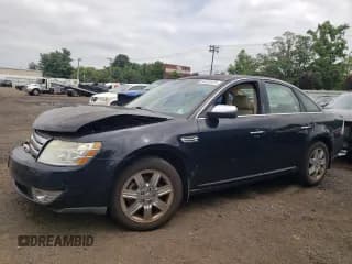 ✅ 2008 Ford Taurus Limited • VIN: 1FAHP28W38G162538 • Лот: 64453475. Опубликован ранее на Copart с пробегом 129 410 миль. Бесплатный доступ к архиву аукционных продаж из США и подробный отчёт об истории автомобиля на DreamBid. Изображение 1.