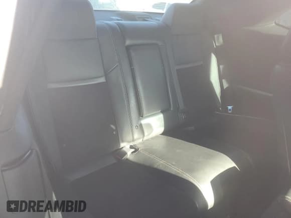 ✅ 2014 Dodge Challenger R/T Classic • VIN: 2C3CDYBTXEH205369 • Lot: 76815314. Wystawiony na Copart z przebiegiem 153 744 mil. Bezpłatny archiwum sprzedaży aukcyjnych z USA i szczegółowy raport historii pojazdu na DreamBid. Zdjęcie 10.