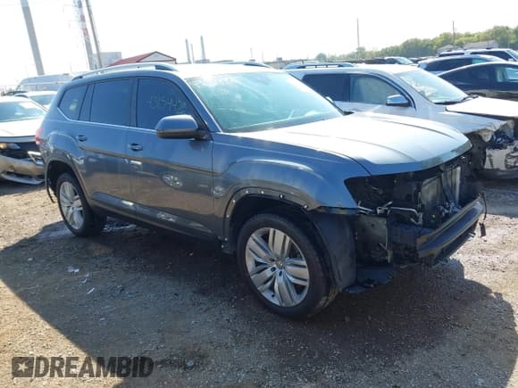 ✅ 2019 Volkswagen Atlas SE • VIN: 1V2UR2CA1KC547902 • Lot: 43154426. Listed on IAAI with 93,477 mi. Free auction sales archive from the USA and detailed vehicle history report at DreamBid. Image 1.
