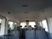 ✅ 2017 Ford Transit Passenger XL • VIN: 1FBAX2CG1HKB53933 • Lot: 71835964. Wystawiony na Copart z przebiegiem 118 240 mil. Bezpłatny archiwum sprzedaży aukcyjnych z USA i szczegółowy raport historii pojazdu na DreamBid. Zdjęcie 10.