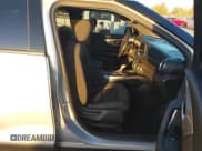 ✅ 2020 Chevrolet Blazer LT • VIN: 3GNKBCRS2LS600516 • Lot: 43540688. Listed on IAAI with 121,625 mi. Free auction sales archive from the USA and detailed vehicle history report at DreamBid. Image 5.