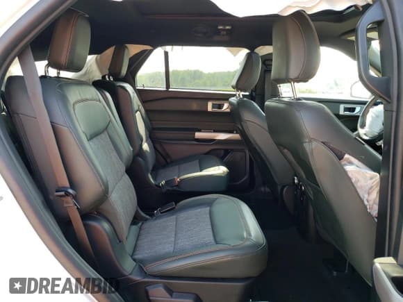 ✅ 2023 Ford Explorer Timberline • VIN: 1FMSK8JH4PGB49403 • Lot: 67761765. Listed on Copart with 13,253 mi. Free auction sales archive from the USA and detailed vehicle history report at DreamBid. Image 11.