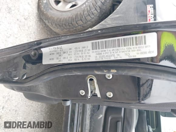 ✅ 2019 Ram 2500 Big Horn • VIN: 3C6UR5DJXKG620755 • Лот: 42631118. Опубликован ранее на IAAI с пробегом 122 751 миль. Бесплатный доступ к архиву аукционных продаж из США и подробный отчёт об истории автомобиля на DreamBid. Изображение 9.