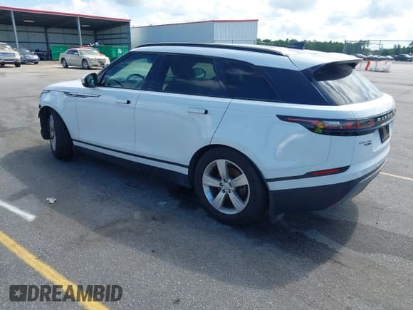 ✅ 2018 Land Rover Range Rover Velar S • VIN: SALYB2RV2JA746977 • Lot: 42423513. Wystawiony na IAAI z przebiegiem 148 062 mil. Bezpłatny archiwum sprzedaży aukcyjnych z USA i szczegółowy raport historii pojazdu na DreamBid. Zdjęcie 3.