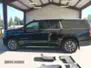 2024 Chevrolet Suburban LT z VIN 1GNSCCKD9RR336909, wystawiony jako IAAI lot #42363627 z przebiegiem 29 293 mil mil oraz . Historia ofert i sprzedaży dostępna na DreamBid. Obrazek 14.