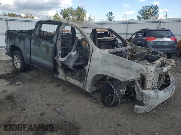 ✅ 2021 Chevrolet Silverado 1500 RST • VIN: 1GCUYEED7MZ162020 • Лот: 82271205. Опубликован ранее на Copart с пробегом Не указан. Бесплатный доступ к архиву аукционных продаж из США и подробный отчёт об истории автомобиля на DreamBid. Изображение 4.