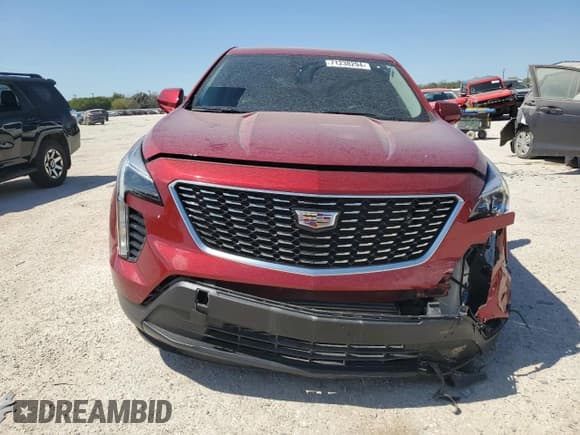 ✅ 2022 Cadillac XT4 FWD Luxury • VIN: 1GYAZAR40NF111913 • Lot: 71238294. Listed on Copart with 35,408 mi. Free auction sales archive from the USA and detailed vehicle history report at DreamBid. Image 5.