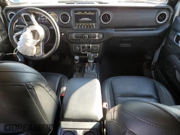 ✅ 2023 Jeep Wrangler Sahara • VIN: 1C4JJXP69PW514683 • Lot: 84743775. Wystawiony na Copart z przebiegiem 72 487 mil. Bezpłatny archiwum sprzedaży aukcyjnych z USA i szczegółowy raport historii pojazdu na DreamBid. Zdjęcie 8.