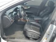 ✅ 2015 Audi RS 7 • VIN: WAUW2CFC5FN013049 • Lot: 57957093. Wystawiony na Copart z przebiegiem 95 826 mil. Bezpłatny archiwum sprzedaży aukcyjnych z USA i szczegółowy raport historii pojazdu na DreamBid. Zdjęcie 7.