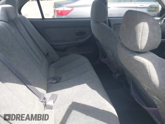 ✅ 2003 Hyundai Elantra GLS • VIN: KMHDN45D53U577802 • Lot: 42143159. Wystawiony na IAAI z przebiegiem 137 804 mil. Bezpłatny archiwum sprzedaży aukcyjnych z USA i szczegółowy raport historii pojazdu na DreamBid. Zdjęcie 8.