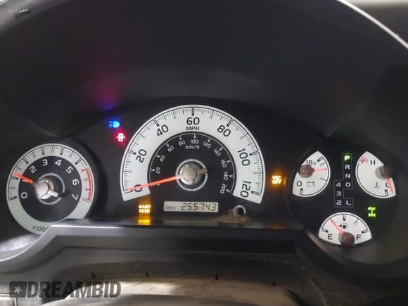 ✅ 2007 Toyota FJ Cruiser • VIN: JTEBU11F570080049 • Лот: 42873208. Опубликован ранее на IAAI с пробегом 255 743 миль. Бесплатный доступ к архиву аукционных продаж из США и подробный отчёт об истории автомобиля на DreamBid. Изображение 7.