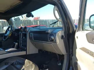 ✅ 2003 Hummer H2 • VIN: 5GRGN23U53H136896 • Lot: 43637452. Listed on IAAI with 288,090 mi. Free auction sales archive from the USA and detailed vehicle history report at DreamBid. Image 5.