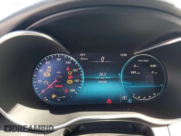 ✅ 2021 Mercedes-Benz C 300 • VIN: W1KWF8DBXMR629713 • Lot: 52994745. Listed on Copart with 50,440 mi. Free auction sales archive from the USA and detailed vehicle history report at DreamBid. Image 9.