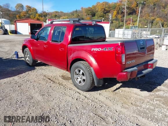 2012 Nissan Frontier SL z VIN 1N6AD0EV3CC445474, wystawiony jako IAAI lot #43616070 z przebiegiem 226 537 mil mil oraz . Historia ofert i sprzedaży dostępna na DreamBid. Obrazek 3.