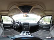 ✅ 2010 Ford Explorer XLT • VIN: 1FMEU6DE7AUA15930 • Лот: 43188386. Опубликован ранее на IAAI с пробегом 122 278 миль. Бесплатный доступ к архиву аукционных продаж из США и подробный отчёт об истории автомобиля на DreamBid. Изображение 18.