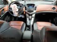 ✅ 2014 Chevrolet Cruze 2LT • VIN: 1G1PE5SB9E7324776 • Lot: 61791225. Listed on Copart with 141,729 mi. Free auction sales archive from the USA and detailed vehicle history report at DreamBid. Image 8.