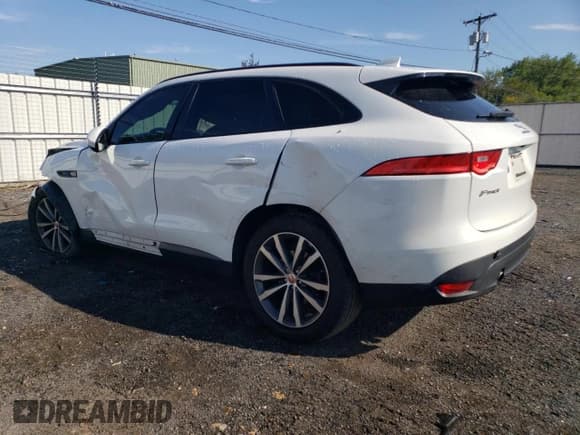 ✅ 2019 Jaguar F-Pace 25t Prestige • VIN: SADCK2FX7KA353473 • Lot: 80530395. Listed on Copart with 102,613 mi. Free auction sales archive from the USA and detailed vehicle history report at DreamBid. Image 2.