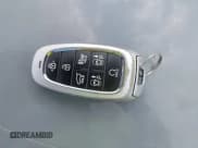 ✅ 2022 Hyundai Tucson Limited • VIN: 5NMJE3AE6NH157587 • Lot: 43341529. Wystawiony na IAAI z przebiegiem 36 496 mil. Bezpłatny archiwum sprzedaży aukcyjnych z USA i szczegółowy raport historii pojazdu na DreamBid. Zdjęcie 11.