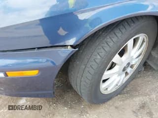 ✅ 2004 Hyundai Sonata GLS • VIN: KMHWF35H34A082570 • Lot: 41930653. Listed on IAAI with 99,490 mi. Free auction sales archive from the USA and detailed vehicle history report at DreamBid. Image 6.