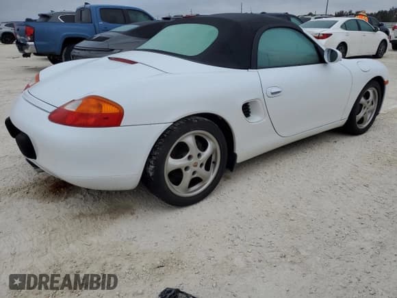 ✅ 1998 Porsche Boxster • VIN: WP0CA2987WU623387 • Lot: 55804265. Wystawiony na Copart z przebiegiem Nie podano. Bezpłatny archiwum sprzedaży aukcyjnych z USA i szczegółowy raport historii pojazdu na DreamBid. Zdjęcie 3.