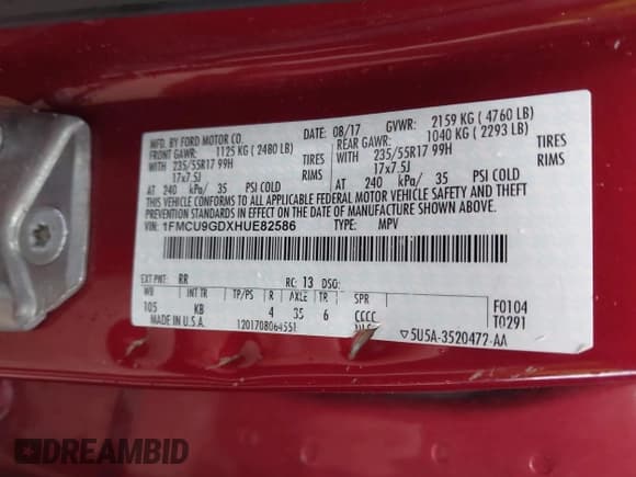 ✅ 2017 Ford Escape SE • VIN: 1FMCU9GDXHUE82586 • Lot: 43449482. Wystawiony na IAAI z przebiegiem 150 608 mil. Bezpłatny archiwum sprzedaży aukcyjnych z USA i szczegółowy raport historii pojazdu na DreamBid. Zdjęcie 9.
