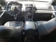 ✅ 2017 Ford Explorer Sport • VIN: 1FM5K8GT6HGD82208 • Lot: 57868365. Wystawiony na Copart z przebiegiem 77 072 mil. Bezpłatny archiwum sprzedaży aukcyjnych z USA i szczegółowy raport historii pojazdu na DreamBid. Zdjęcie 8.