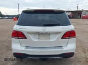 ✅ 2019 Mercedes-Benz GLE 43 AMG • VIN: 4JGDA6EB6KB197321 • Lot: 42699160. Listed on IAAI with 80,624 mi. Free auction sales archive from the USA and detailed vehicle history report at DreamBid. Image 16.