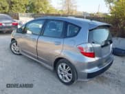 ✅ 2010 Honda Fit Sport • VIN: JHMGE8H61AC036561 • Lot: 43261153. Listed on IAAI with 102,714 mi. Free auction sales archive from the USA and detailed vehicle history report at DreamBid. Image 3.