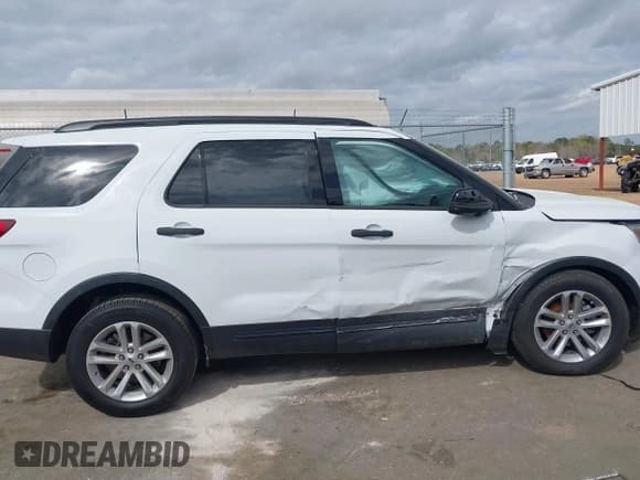 ✅ 2016 Ford Explorer • VIN: 1FM5K7B84GGC12103 • Lot: 41833559. Listed on IAAI with 145,238 mi. Free auction sales archive from the USA and detailed vehicle history report at DreamBid. Image 13.