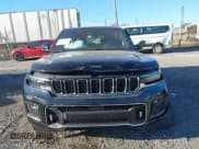 ✅ 2023 Jeep Grand Cherokee Overland • VIN: 1C4RJHDG6PC613839 • Лот: 43338927. Опубликован ранее на IAAI с пробегом 29 857 миль. Бесплатный доступ к архиву аукционных продаж из США и подробный отчёт об истории автомобиля на DreamBid. Изображение 12.