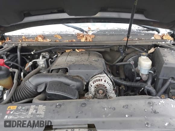 ✅ 2011 Chevrolet Suburban LTZ • VIN: 1GNSKKE32BR399047 • Lot: 43716916. Listed on IAAI with 128,196 mi. Free auction sales archive from the USA and detailed vehicle history report at DreamBid. Image 10.