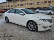 ✅ 2013 Lincoln MKZ • VIN: 3LN6L2G93DR825128 • Lot: 85160515. Wystawiony na Copart z przebiegiem 75 125 mil. Bezpłatny archiwum sprzedaży aukcyjnych z USA i szczegółowy raport historii pojazdu na DreamBid. Zdjęcie 4.