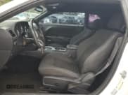 ✅ 2014 Dodge Challenger SXT • VIN: 2C3CDYAG5EH311359 • Lot: 70916784. Wystawiony na Copart z przebiegiem 236 076 mil. Bezpłatny archiwum sprzedaży aukcyjnych z USA i szczegółowy raport historii pojazdu na DreamBid. Zdjęcie 7.