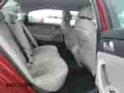 2015 Hyundai Sonata SE z VIN 5NPE24AF6FH063058, wystawiony jako Copart lot #65629905 z przebiegiem 125 749 mil mil oraz Szkoda całkowita • Salvage title. Historia ofert i sprzedaży dostępna na DreamBid. Obrazek 10.