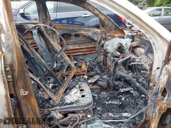 ✅ 2021 Hyundai Tucson Ultimate • VIN: KM8J3CAL7MU285506 • Лот: 42347939. Опубликован ранее на IAAI с пробегом 35 350 миль. Бесплатный доступ к архиву аукционных продаж из США и подробный отчёт об истории автомобиля на DreamBid. Изображение 5.