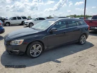 ✅ 2015 Volvo V60 T5 Premier • VIN: YV1612SB4F1194658 • Лот: 64199065. Опубликован ранее на Copart с пробегом 179 948 миль. Бесплатный доступ к архиву аукционных продаж из США и подробный отчёт об истории автомобиля на DreamBid. Изображение 1.