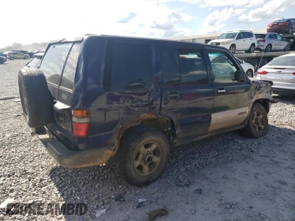 ✅ 1995 Isuzu Trooper • VIN: JACDJ58V1S7910552 • Лот: 86211345. Опубликован ранее на Copart с пробегом 286 800 миль. Бесплатный доступ к архиву аукционных продаж из США и подробный отчёт об истории автомобиля на DreamBid. Изображение 3.
