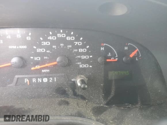 ✅ 2007 Ford Econoline Cargo Commercial • VIN: 1FTNE14W97DB31636 • Lot: 52639435. Wystawiony na Copart z przebiegiem 154 744 mil. Bezpłatny archiwum sprzedaży aukcyjnych z USA i szczegółowy raport historii pojazdu na DreamBid. Zdjęcie 9.