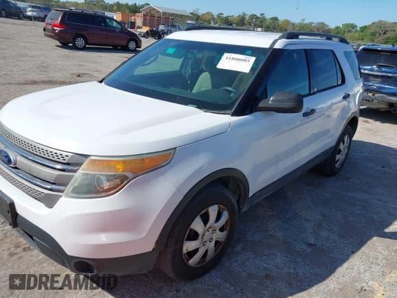 ✅ 2014 Ford Explorer • VIN: 1FM5K8B87EGB96532 • Lot: 41808085. Wystawiony na IAAI z przebiegiem 182 083 mil. Bezpłatny archiwum sprzedaży aukcyjnych z USA i szczegółowy raport historii pojazdu na DreamBid. Zdjęcie 18.