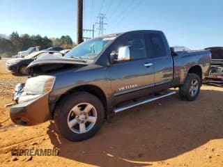 ✅ 2005 Nissan Titan LE • VIN: 1N6BA06B95N578491 • Lot: 93426215. Listed on Copart with 198,421 mi. Free auction sales archive from the USA and detailed vehicle history report at DreamBid. Image 1.