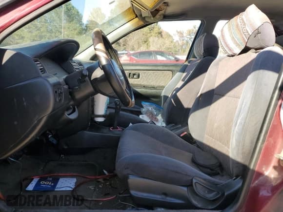 ✅ 1999 Nissan Sentra XE • VIN: 3N1AB41D6XL099057 • Лот: 93068445. Опубликован ранее на Copart с пробегом 110 293 миль. Бесплатный доступ к архиву аукционных продаж из США и подробный отчёт об истории автомобиля на DreamBid. Изображение 7.