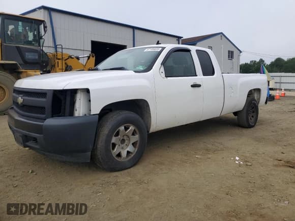 ✅ 2007 Chevrolet Silverado 1500 Work Truck • VIN: 1GCEC190X7E552043 • Lot: 67195035. Listed on Copart with Not provided. Free auction sales archive from the USA and detailed vehicle history report at DreamBid. Image 1.