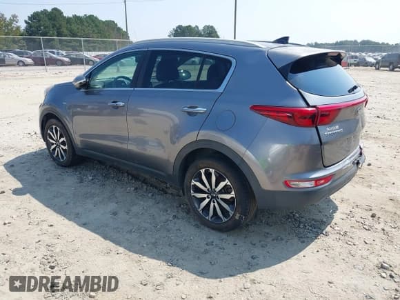 ✅ 2017 Kia Sportage EX • VIN: KNDPNCAC4H7071215 • Lot: 41656608. Wystawiony na IAAI z przebiegiem 136 307 mil. Bezpłatny archiwum sprzedaży aukcyjnych z USA i szczegółowy raport historii pojazdu na DreamBid. Zdjęcie 3.
