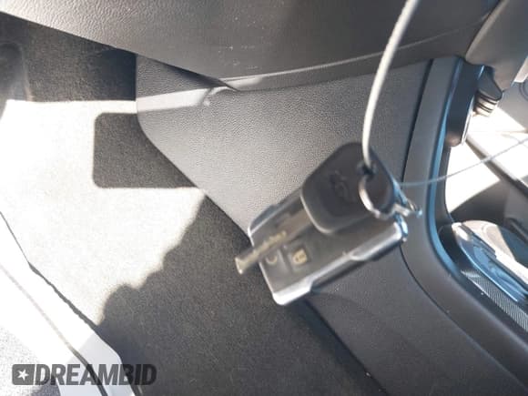 ✅ 2015 Chevrolet Colorado 4WD Z71 • VIN: 1GCHTCE30F1274381 • Лот: 40532933. Опубликован ранее на IAAI с пробегом 119 159 миль. Бесплатный доступ к архиву аукционных продаж из США и подробный отчёт об истории автомобиля на DreamBid. Изображение 11.