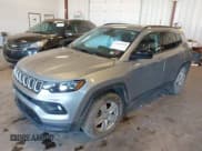 ✅ 2022 Jeep Compass Latitude • VIN: 3C4NJCBB3NT145854 • Lot: 43549910. Wystawiony na IAAI z przebiegiem 55 208 mil. Bezpłatny archiwum sprzedaży aukcyjnych z USA i szczegółowy raport historii pojazdu na DreamBid. Zdjęcie 17.