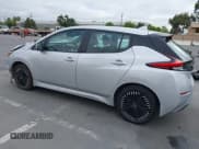✅ 2023 Nissan LEAF SV Plus • VIN: 1N4CZ1CV2PC551299 • Lot: 42773918. Wystawiony na IAAI z przebiegiem 30 405 mil. Bezpłatny archiwum sprzedaży aukcyjnych z USA i szczegółowy raport historii pojazdu na DreamBid. Zdjęcie 3.