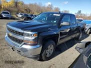 ✅ 2018 Chevrolet Silverado 1500 LT • VIN: 1GCVKREC8JZ329291 • Лот: 90454785. Опубликован ранее на Copart с пробегом 125 390 миль. Бесплатный доступ к архиву аукционных продаж из США и подробный отчёт об истории автомобиля на DreamBid. Изображение 1.
